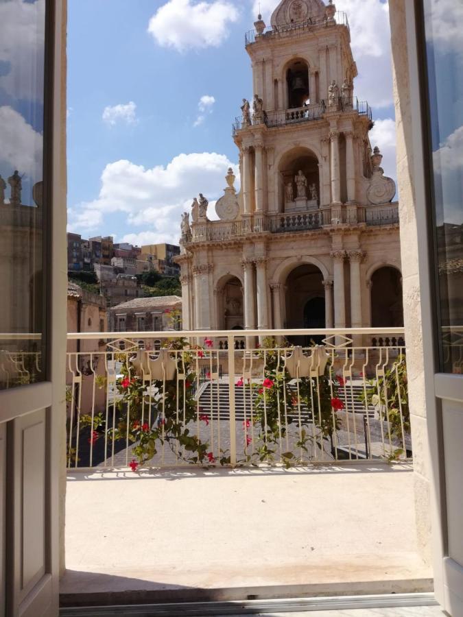 مبيت وإفطار بالاتسولو أكريدي Casa Dei Giurati المظهر الخارجي الصورة